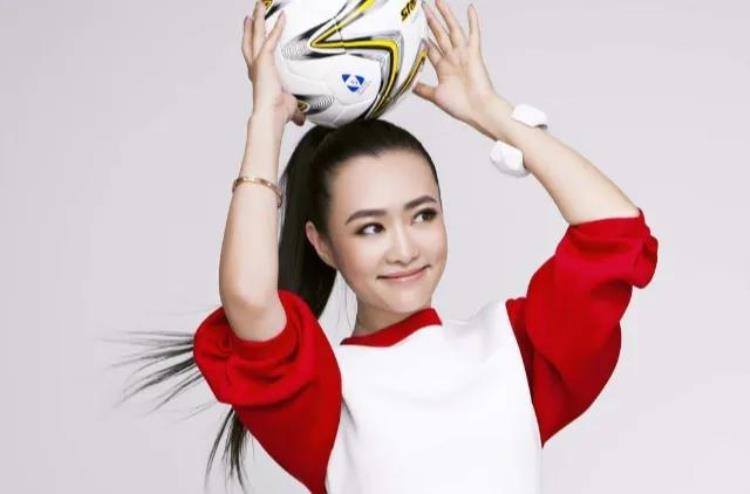 王曦梁中国第一足球女主播