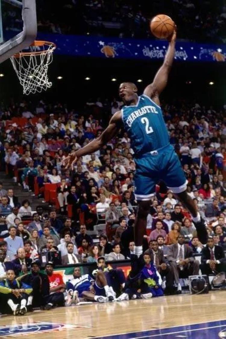 NBA纪实连载75最强壮的球员不知巅峰为何物的大妈拉里约翰逊