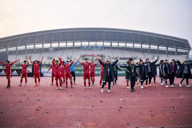 20岁的CUFA会是中国足球的新选择吗