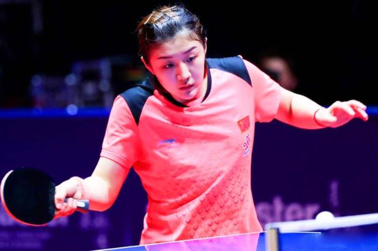 由樊振东和陈梦夺冠来看乒乓球比赛中反手和正手哪一个更重要