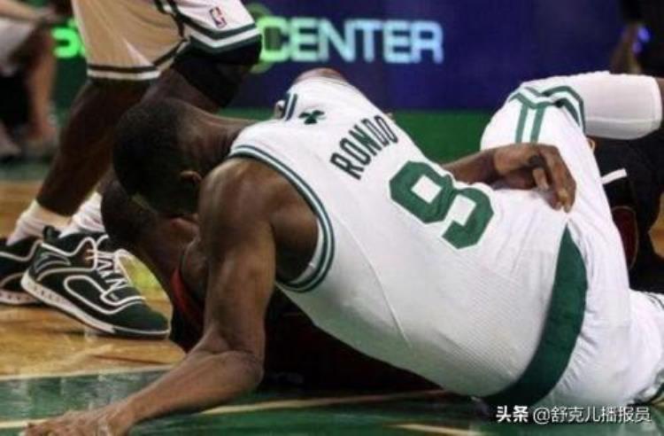 NBA历史十大真正硬汉巴蒂尔喋血斯台普斯莫宁重伤不上担架