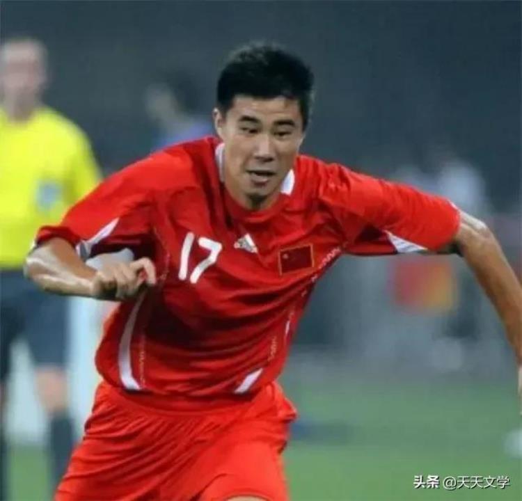 中国球员董方卓「中国足球天才董方卓一个晒孩子不晒老婆的男人心中拥有真爱」