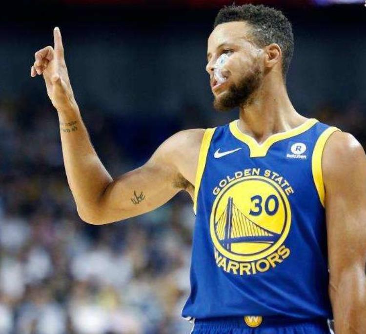 nba现役只有2个超巨4个巨星其他人最多算是全明星嘛「NBA现役只有2个超巨4个巨星其他人最多算是全明星」