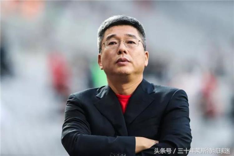 中国足球那些事儿「前央视名嘴揭开中国足球乱象学生拿足球跳舞一队输一百多个球」