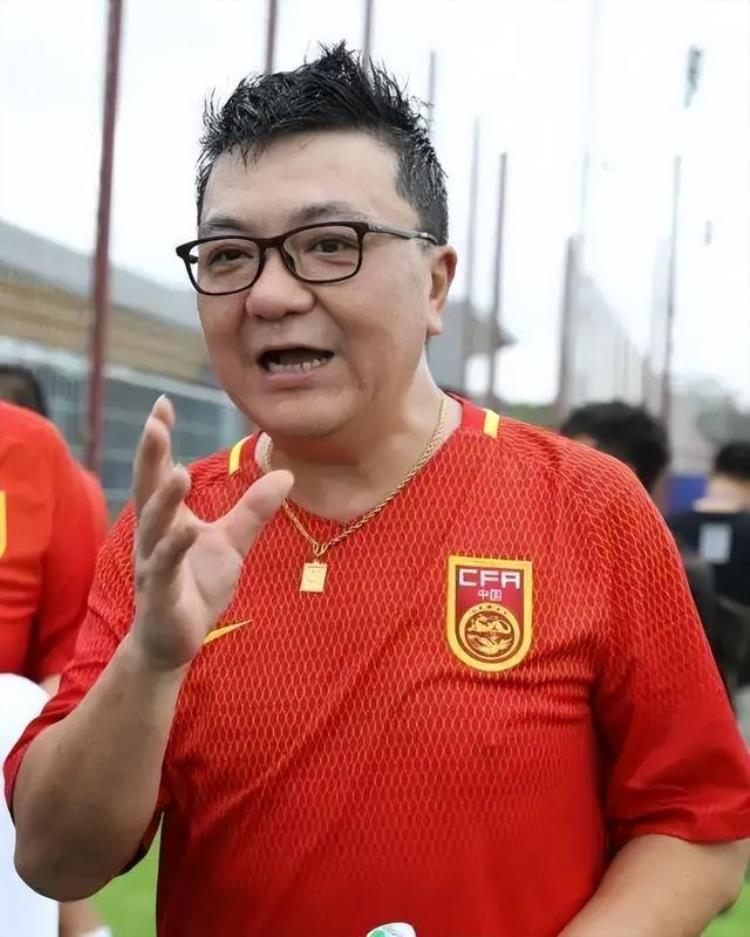 董路谈国足「中国在享受足球红利的岂止是董路一个人」