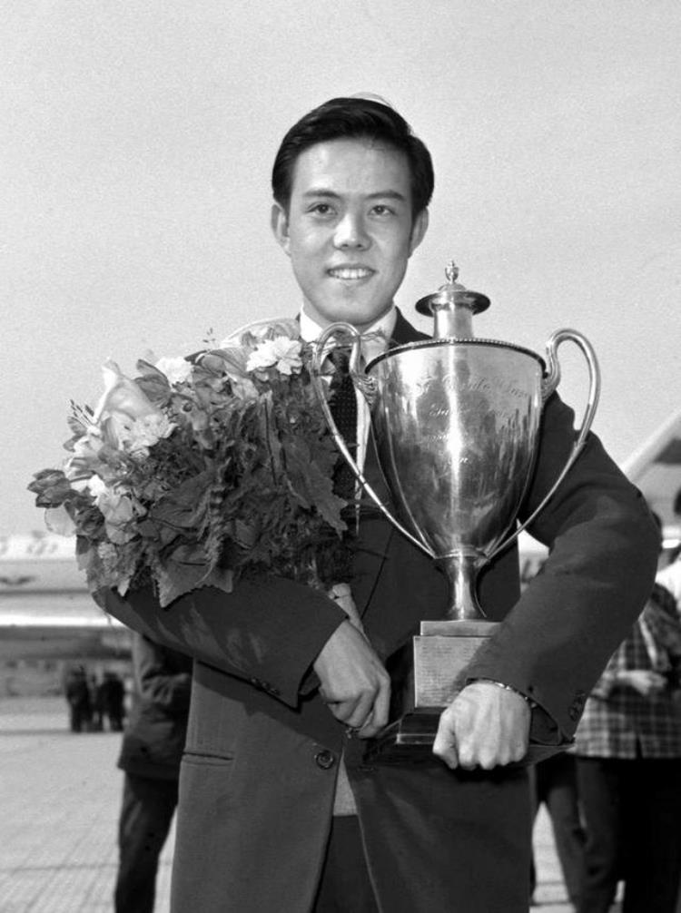 香港故事中国第一位乒乓球世界冠军从这里走出
