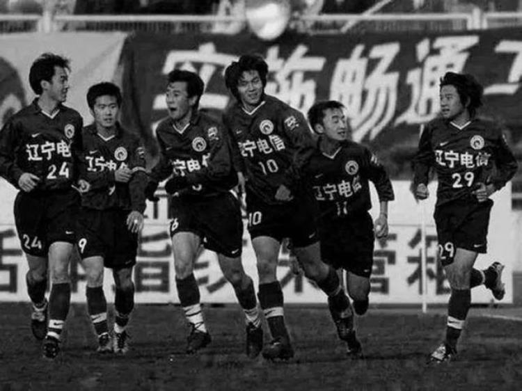 中超广东明年有几支球队「从广东出现四支中超球队说中国足球的地理版图变更」