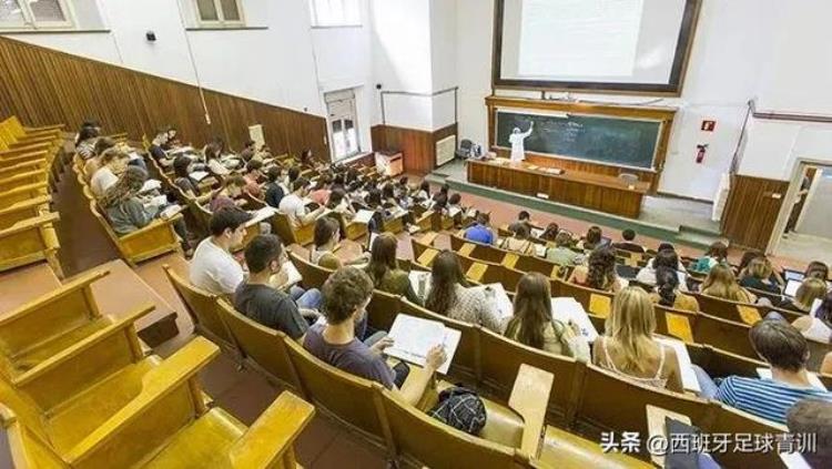 中国谁在西班牙踢球「踢球影响学业中国与西班牙对比」