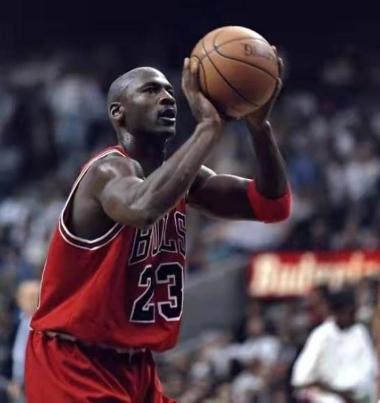 姚明在nba体测数据「NBA体测数据之最姚明非最高艾弗森太快乔丹无愧是篮球之神」