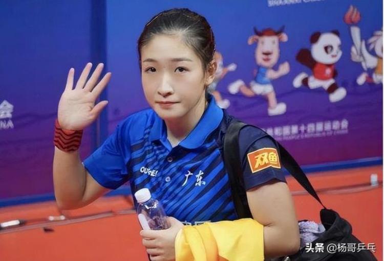 刘诗雯手握六个世界单打冠军成就真的超越大满贯得主李晓霞了吗