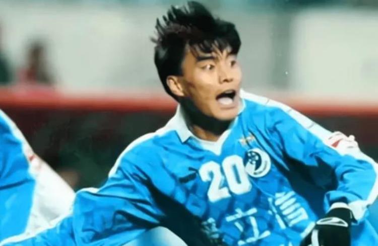 中国足球名宿王涛因病离世官媒确认噩耗球迷痛心哀悼