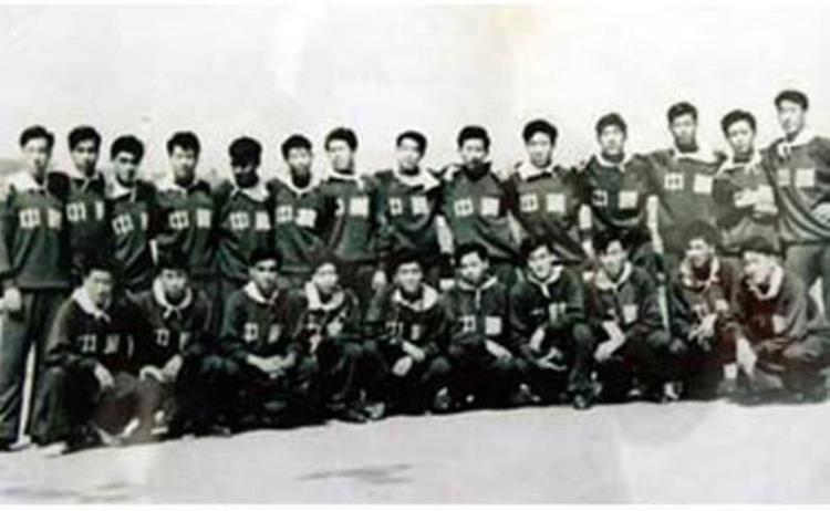 看中国足球的发展史你就知道为何七八十年代还不错如今却落寞了