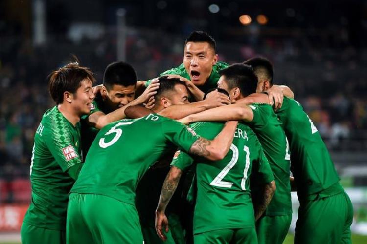 中国最成功的五大足球俱乐部大连万达最可惜广州恒大领衔
