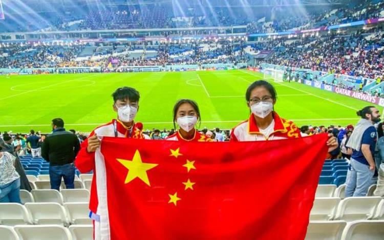 现场看梅西姆巴佩蒙牛助力中国少年圆梦世界杯