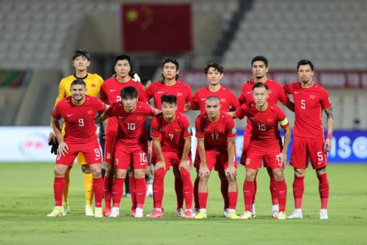国足13不敌越南提前两轮宣告无缘卡塔尔世界杯