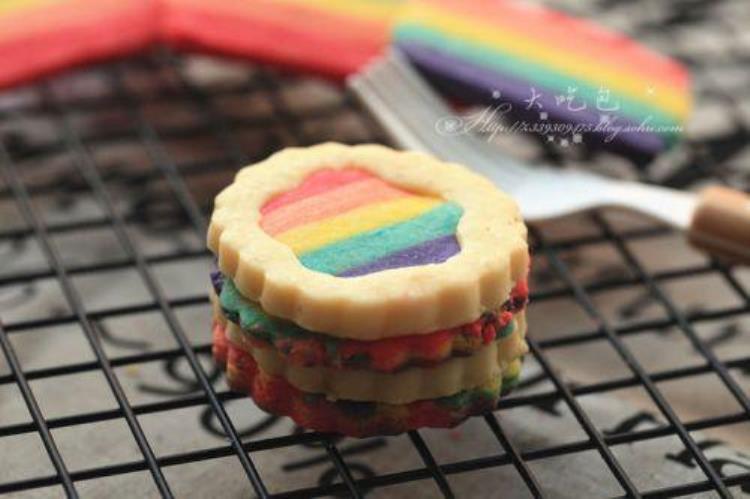 打开心情的彩虹饼干作文「打开心情的彩虹饼干」