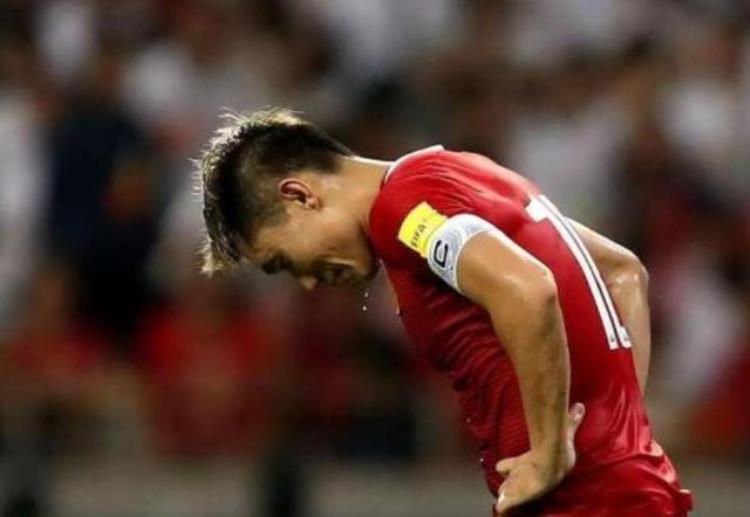 伊朗球员羞辱国足「唤不醒的国足伊朗球员侮辱一幕是中国足球难忘的耻辱」