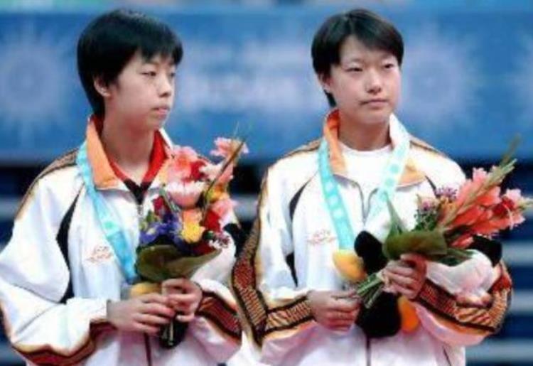 张怡宁几次世界冠军「张怡宁手握19个世界冠军自称奖牌该拿的都拿了为何选择退役」