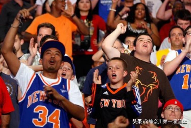 纽约人喜欢篮网还是尼克斯「对篮网超人气三巨头无感纽约球迷为何如此钟情烂队尼克斯」