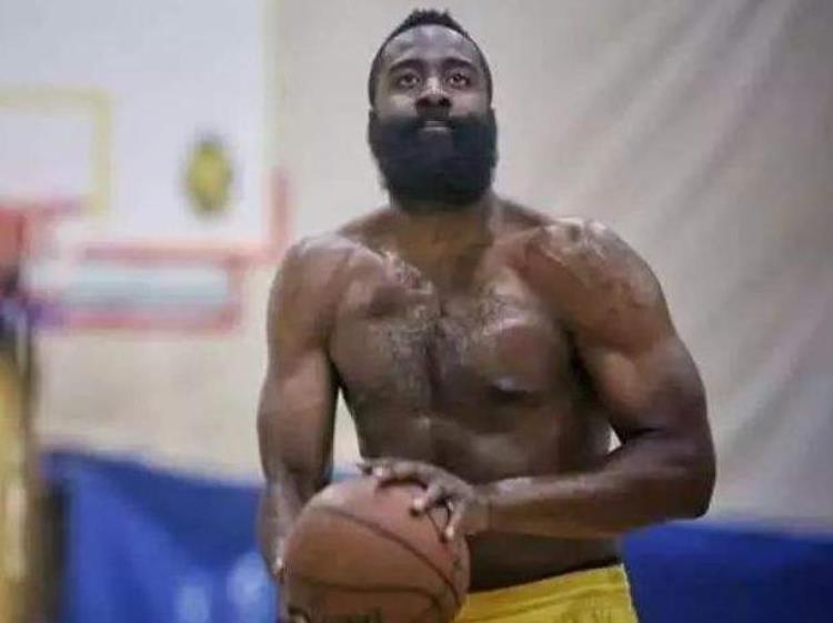 nba很胖的球员「NBA这些球星看起来像胖子其实都是肌肉男奥尼尔上榜」