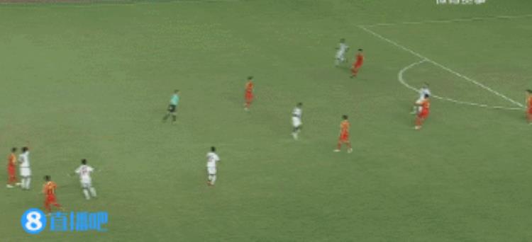 亚运会姚均晟中圈吊射U23国足21阿联酋三连胜出线
