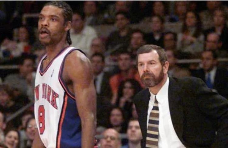 NBA十大反目成仇的师徒德隆把斯隆气到退役科比直接拉黑禅师