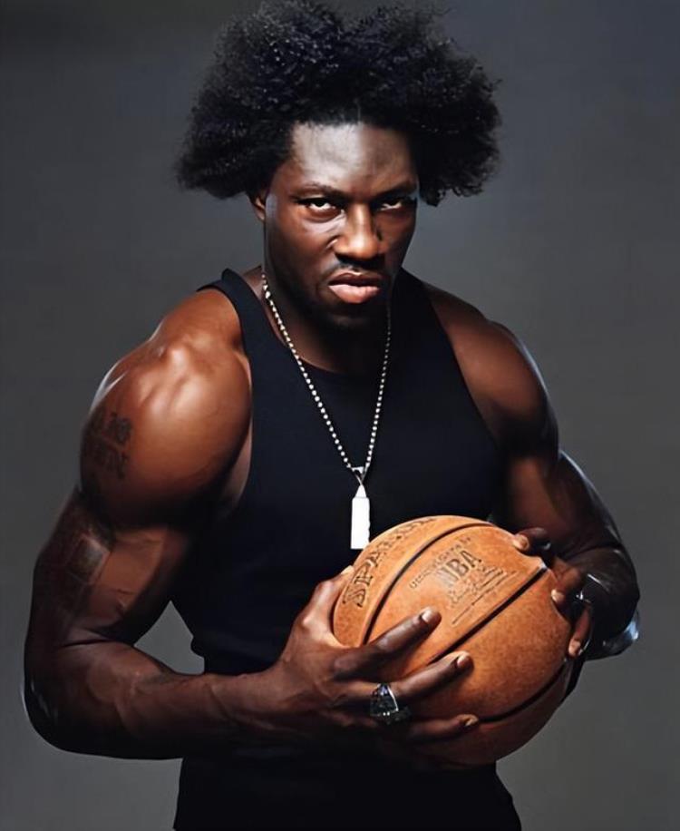 奥尼尔的麒麟臂「NBA哪些球星拥有麒麟臂伊戈都不够格奥尼尔最完美」