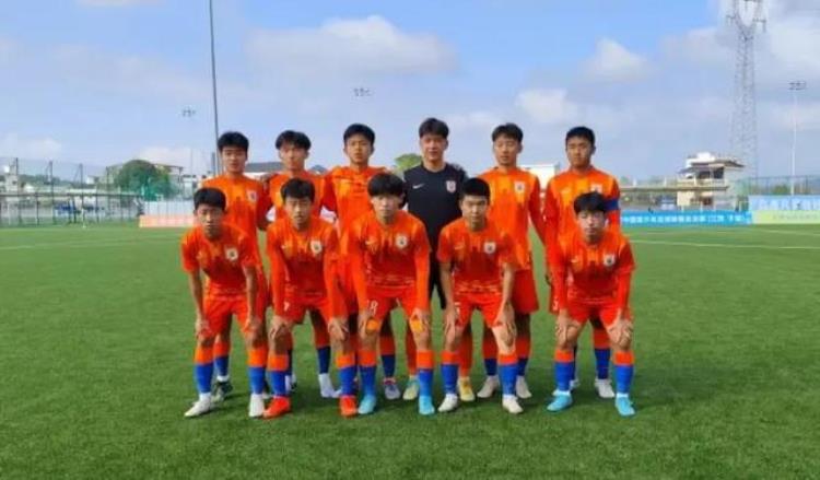 中国足球的未来在于好的青训教练