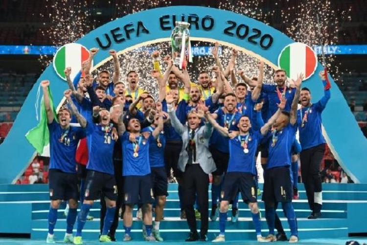 意大利足球改革「深度解读意大利足球再崛起联赛复兴是基础青训扎实找对教练」