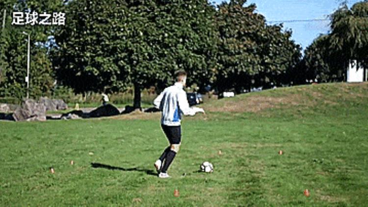 这三个足球训练可以有效地提高你的反应速度英文「这三个足球训练可以有效地提高你的反应速度」