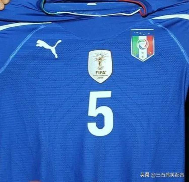 巴塞罗那蓝色球衣「盘点经典球衣蓝色天空的光荣意大利」