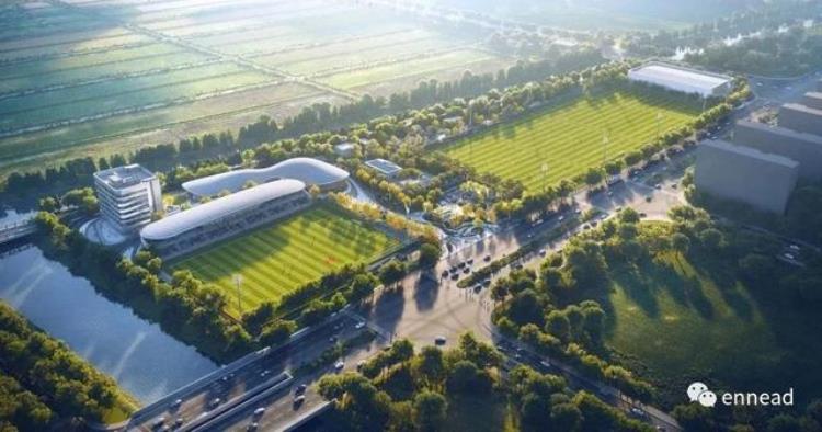 包含7个足球场和约1万㎡教学中心足球训练基地预计2022年建成