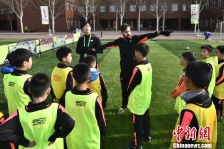 中国足球的青训理念「国内足球青训选材的迷思天赋和技艺是一切吗」