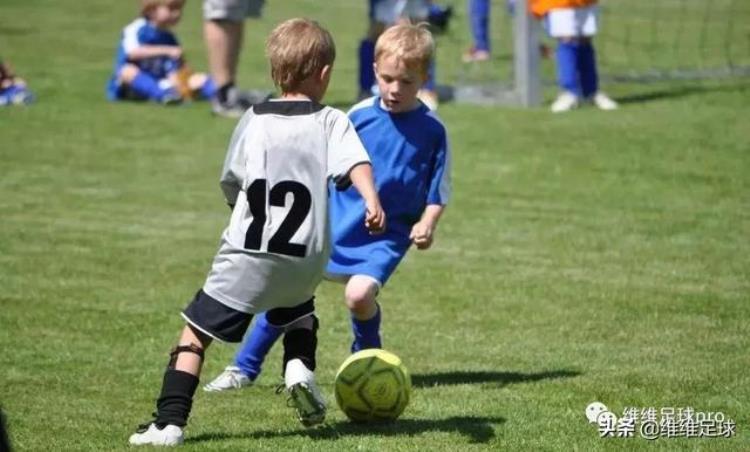 幼儿足球问题「维维足球家长足球家长常见问题汇总」