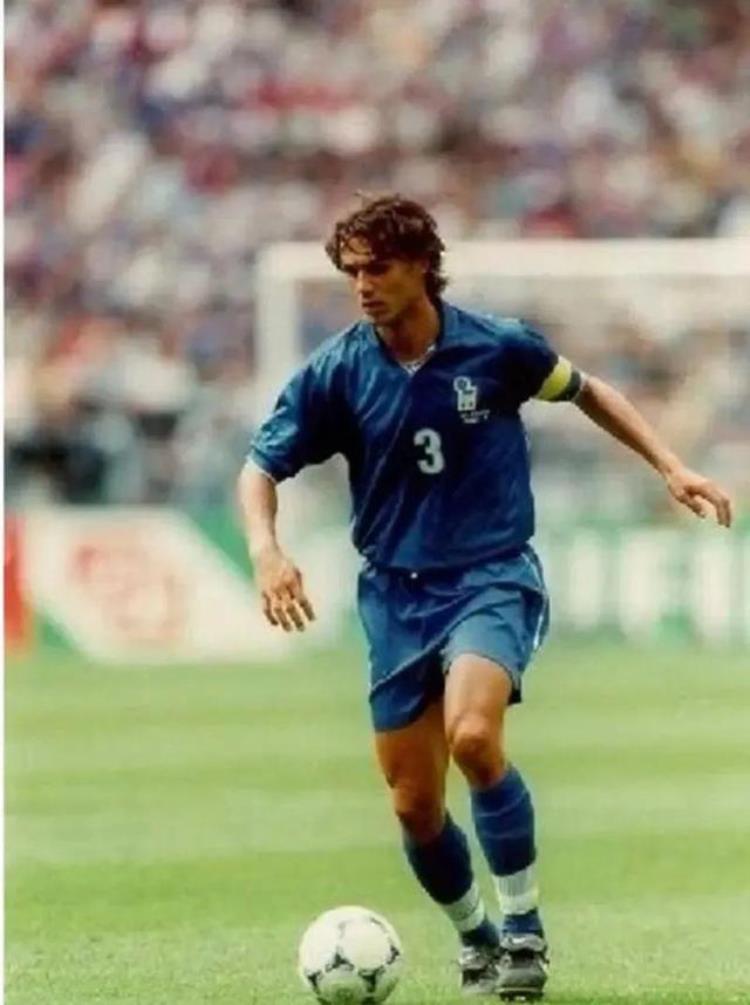 2002年世界杯 韩国 意大利「2002年韩日世界杯意大利颜值跟实力巅峰怀念那一批球员」