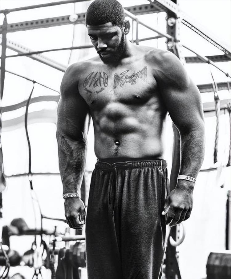 NBA现役5个位置最强肌肉男詹姆斯万年不变锡安身材似灭霸