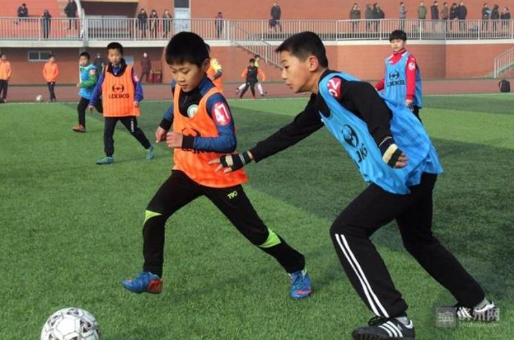 滨州选拔校园足球34菁英球员34首批60人获千元补贴并入读滨州实验学校