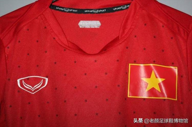 中国足球败给泰国「中国足球行业的悲哀亚洲杯泰国门将的山寨风味球鞋引起的思考」
