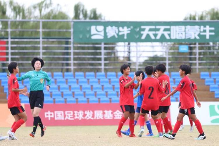 关注|女足青训实践证明每天训练俩小时一样能培养出国字号球员