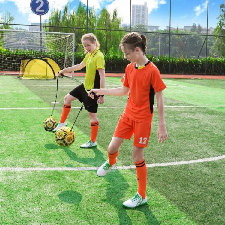 派迪茵体育引入国际专业化足球器材解决高水平球队训练难题