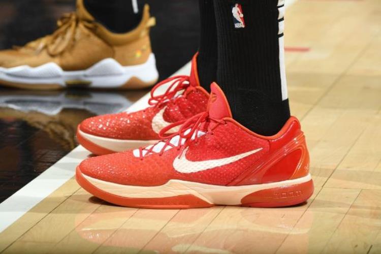 耐克科比门徒系列「科比门徒NBA赛场NikeKobe系列篮球鞋上脚合集第一季曼巴精神」