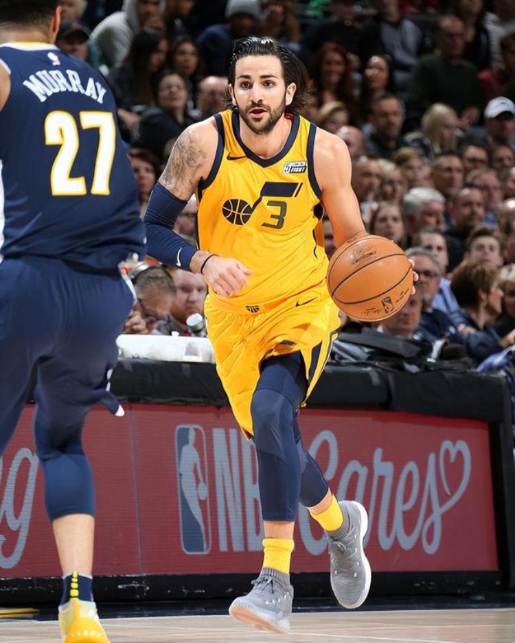 NBA最厉害的五位球星「NBA名气大于实力的5大球星半人半神入选榜首没悬念」