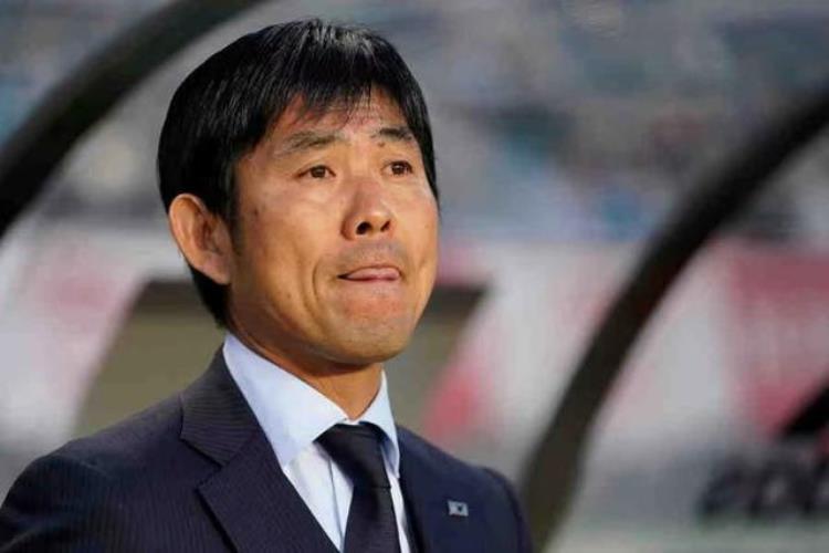 日本队10小胜中国日本球迷继续泄愤虽然赢了难道不是换主帅的好时机吗