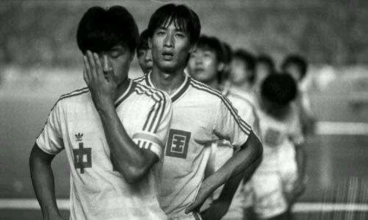 中国足球留洋第一人「职业化之前那些中国足球的留洋先驱」