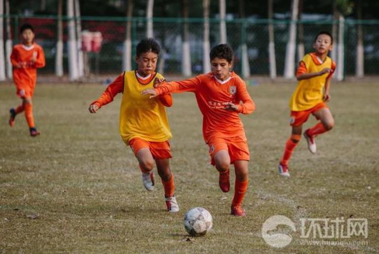 中国足协为什么不职业「中国足球踢的不是足球职业联赛却不职业」