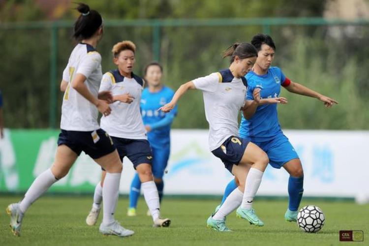 昆明女足比赛「中国足球协会杯女子在昆明海埂开幕8场较量全都分出了胜负」