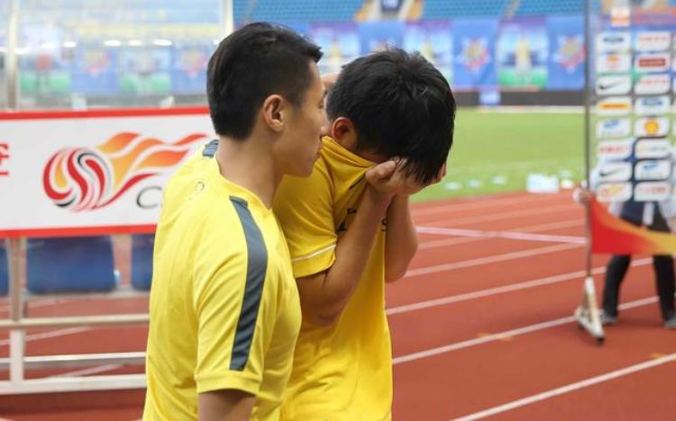 足球俱乐部 解散「中国足坛超50家俱乐部解散去年16队退出成最惨痛一幕」