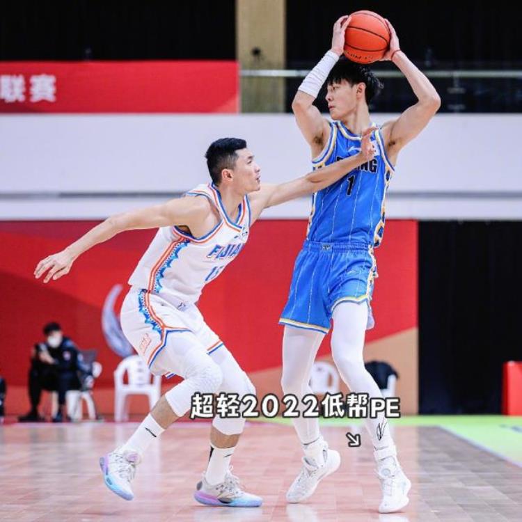 NBA球员上脚曾凡博穿李宁超轻2022中国球鞋又多又帅