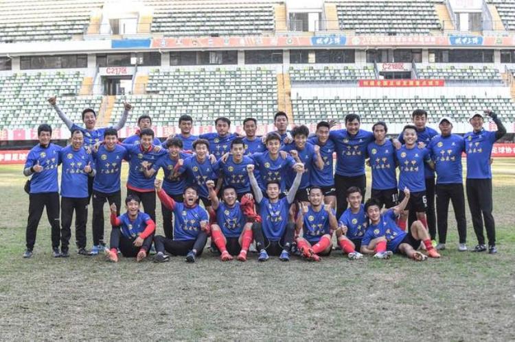 中国足球版图扩充广西足球时隔27年冲甲新疆连续34场不胜降级