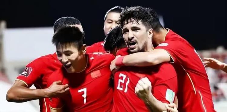 足球明星来中国「著名经纪人亲自确认中国足球喜从天降世界杯出线重新燃起希望」